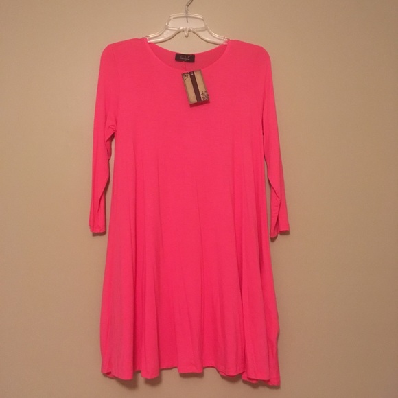Pink boutique dress - Picture 1 of 3